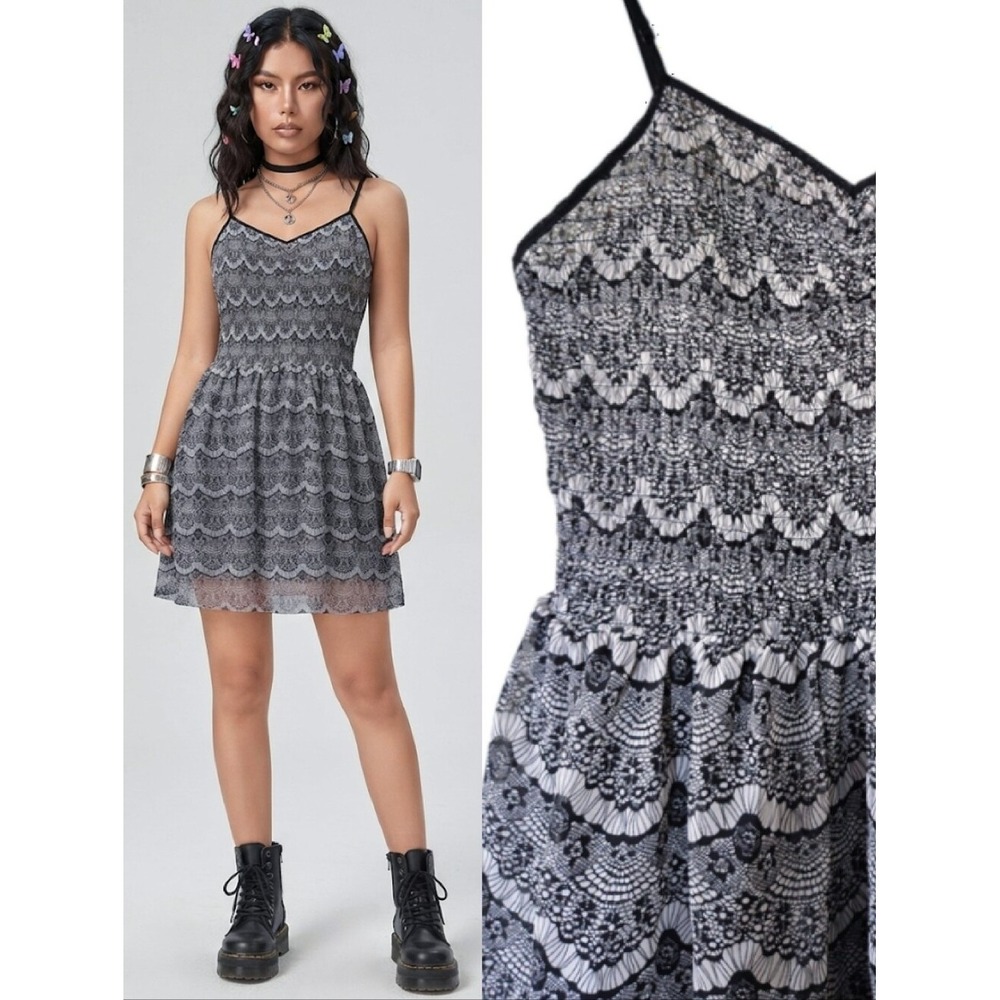 Y2K dELIA*s Dolls Kill Black Gray Smocked Lace Mini Dress Large NWT Deadstock